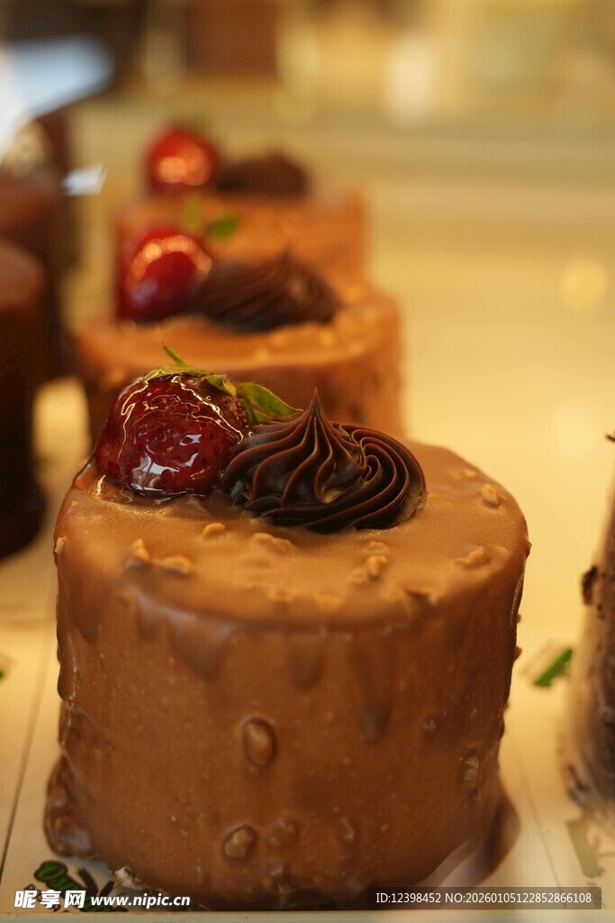 美味巧克力蛋糕展示