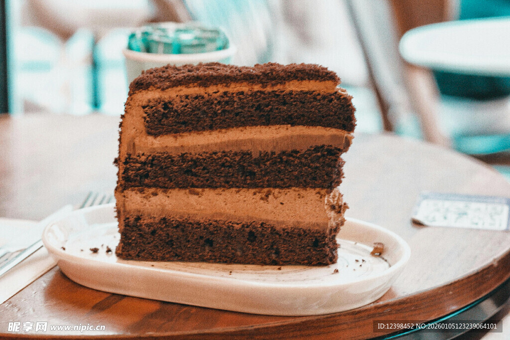 美味多层巧克力蛋糕