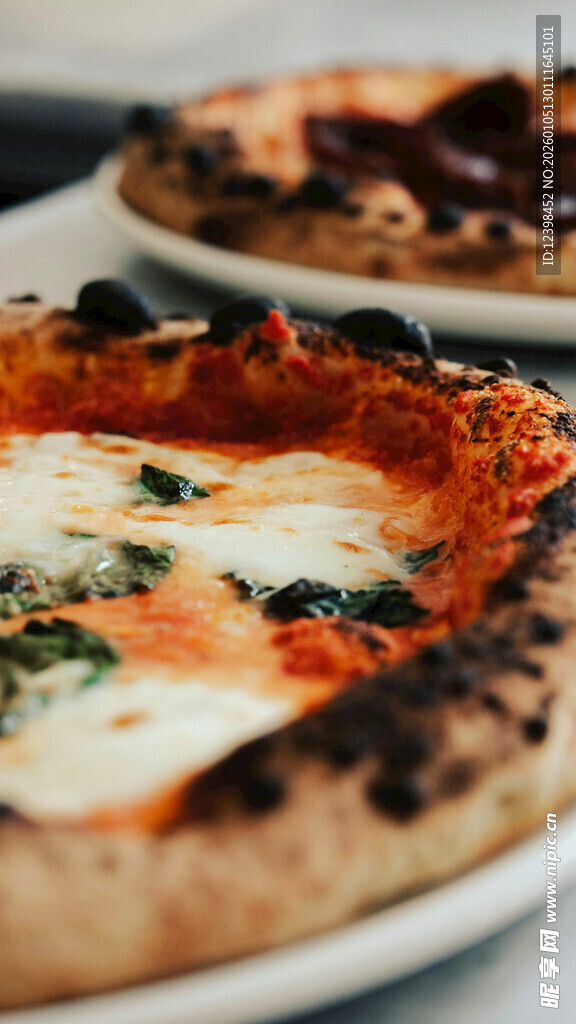 美味芝士披萨特写