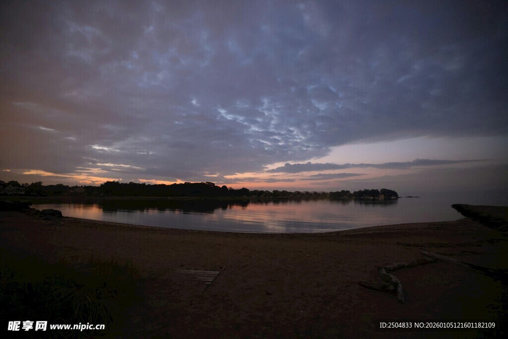 海边黄昏美景