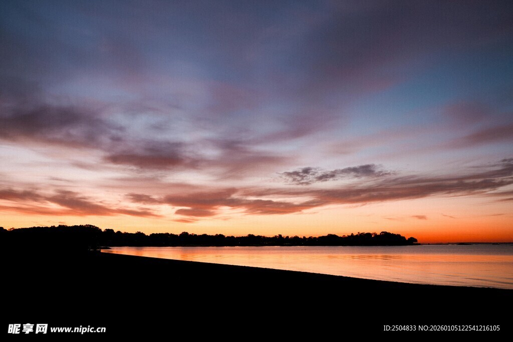 海边绚丽日落美景