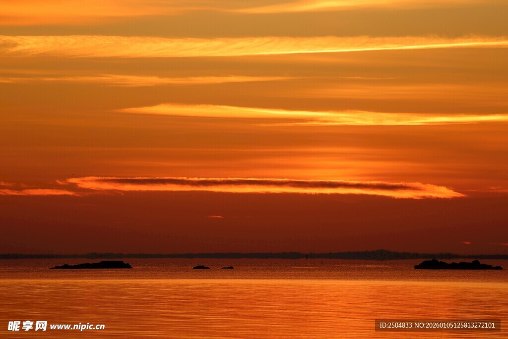 海上壮丽日落美景