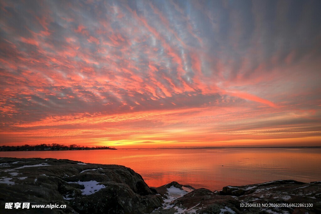 海边绚丽日落美景