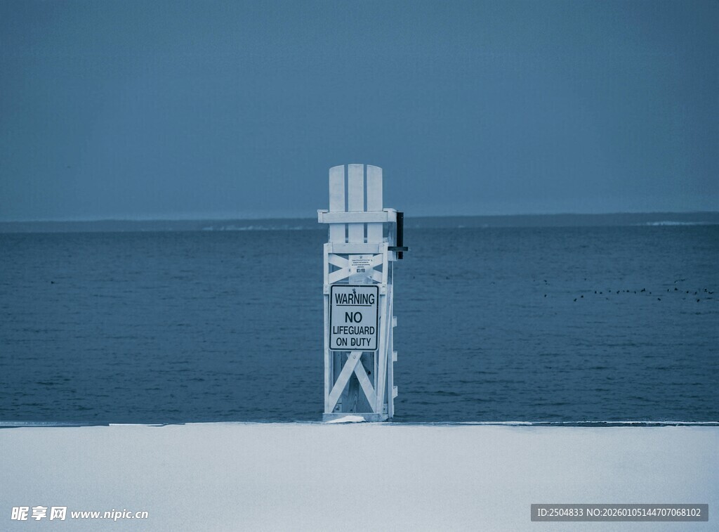 海边瞭望塔n 静谧海洋景致