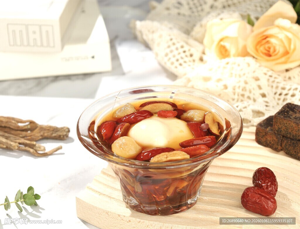 美味养颜水果坚果养生碗