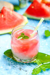 西瓜冰饮 清新夏日滋味