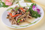 茶树菇炒肚条