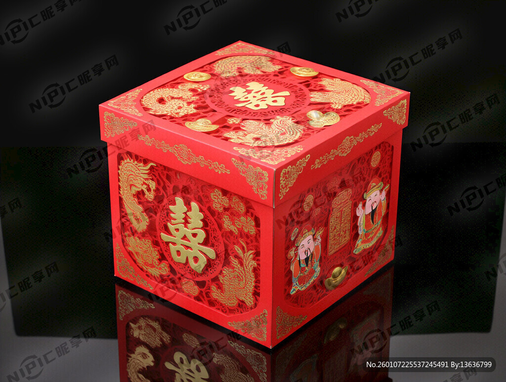 一个正方形大红色节庆礼盒