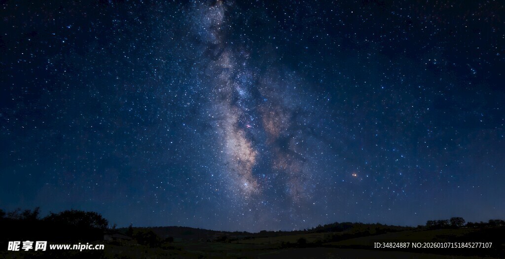 夜空下的璀璨星河