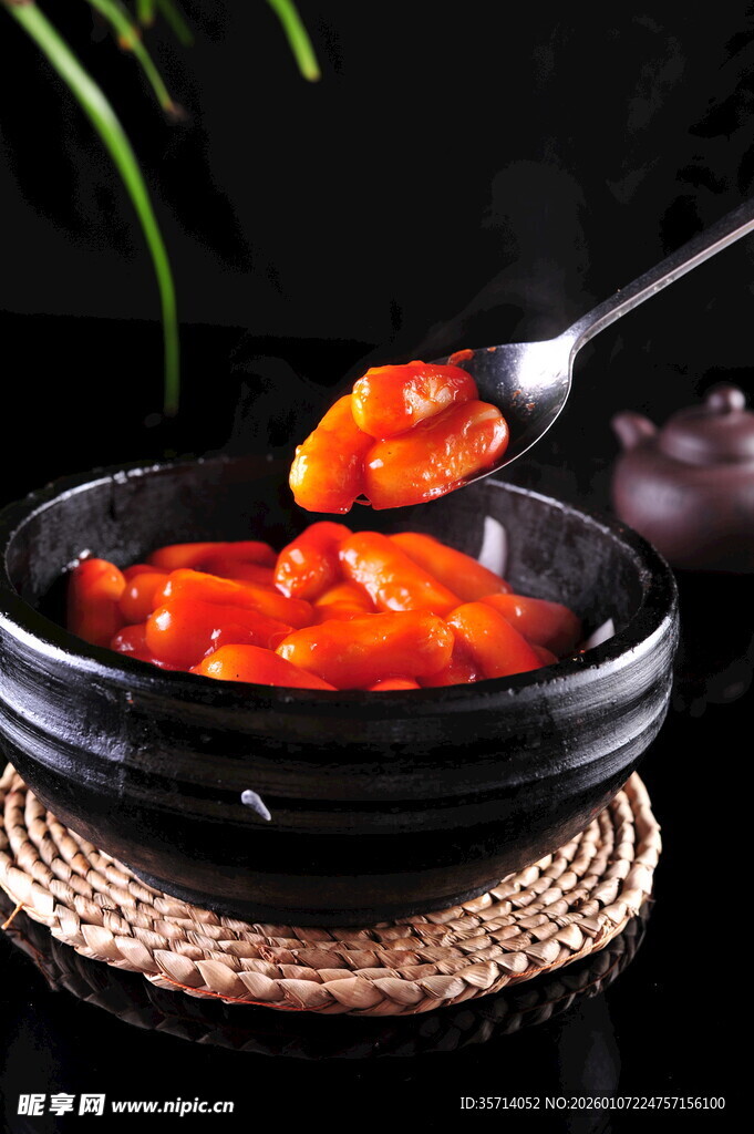 美味番茄菜肴诱人色泽