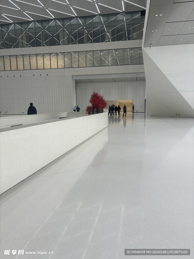 现代简约风格的大厅空间