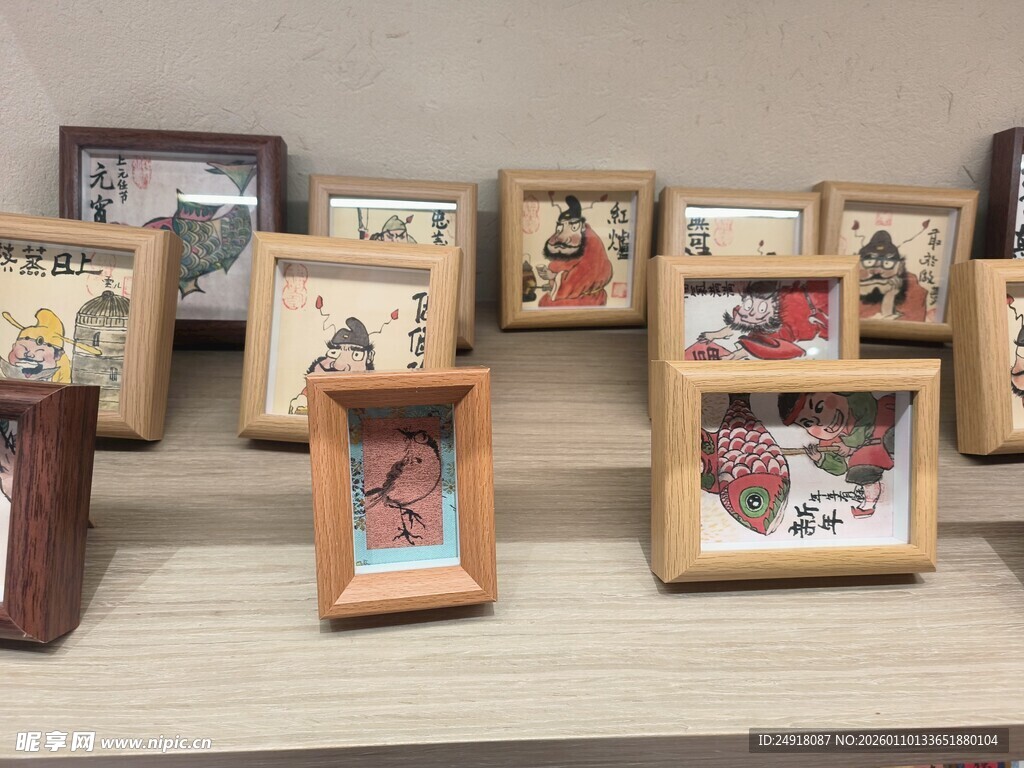 各式精美相框摆件展示