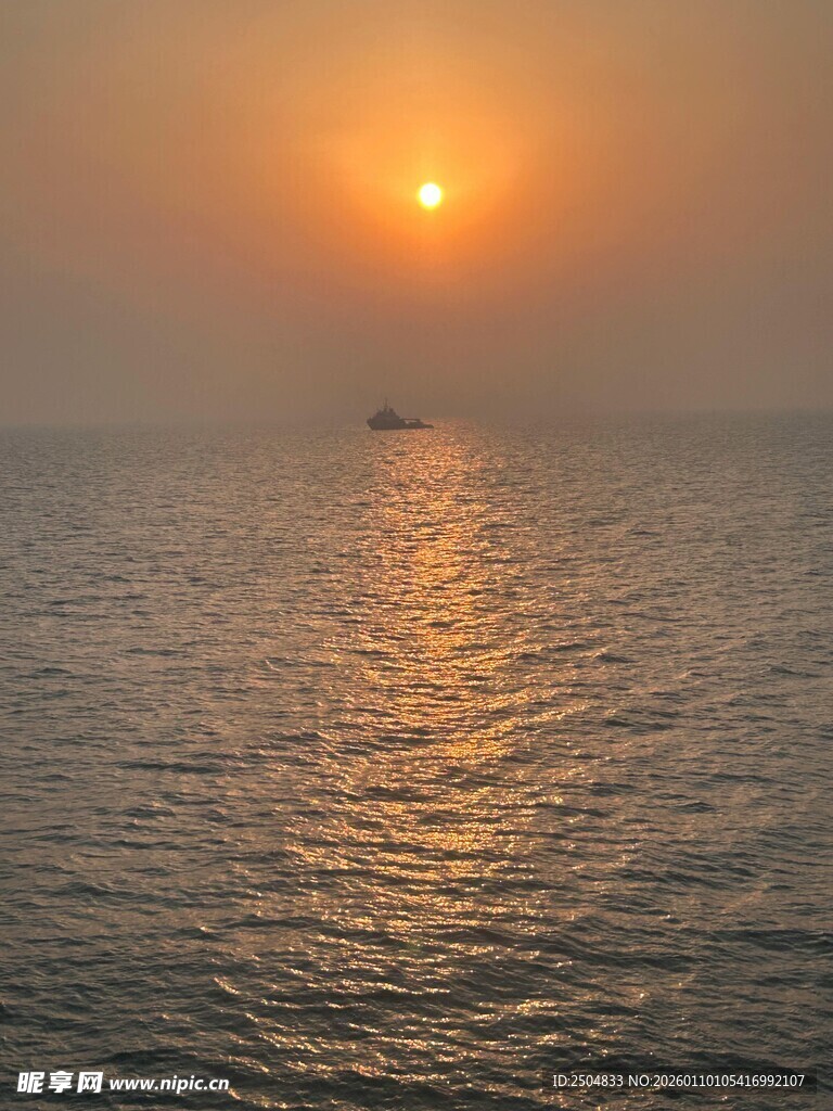 海上落日美景