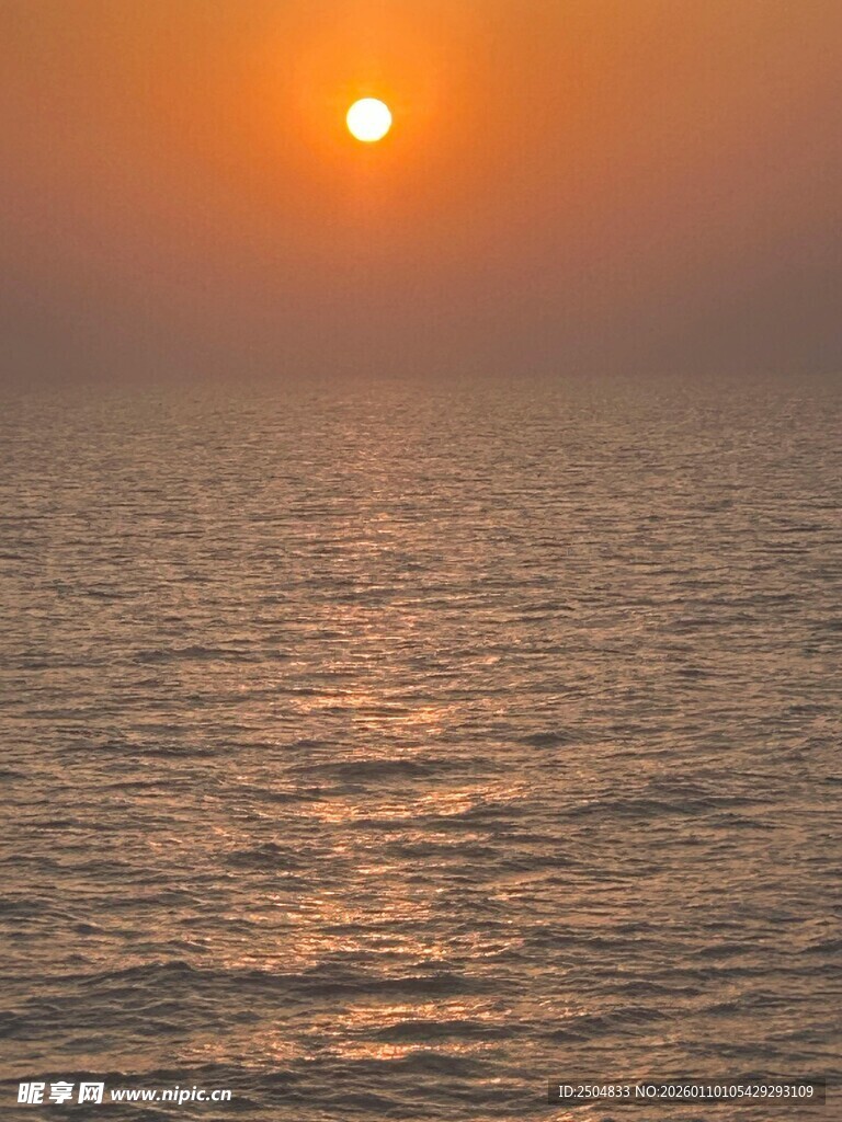海上日落美景