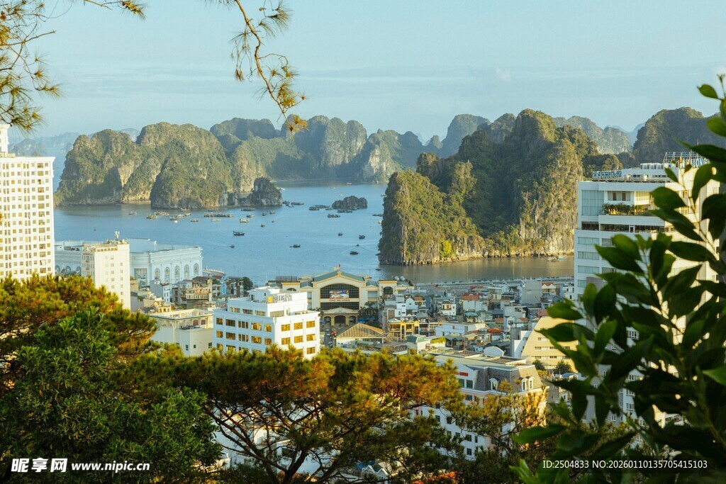 下龙湾美丽海景风光