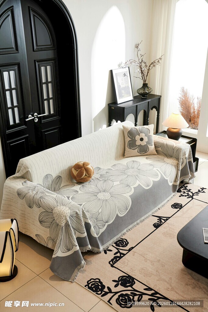 优雅卧室一角的精致陈设