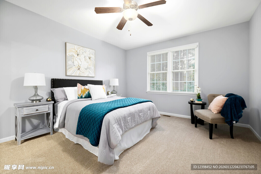 现代简约风温馨卧室空间