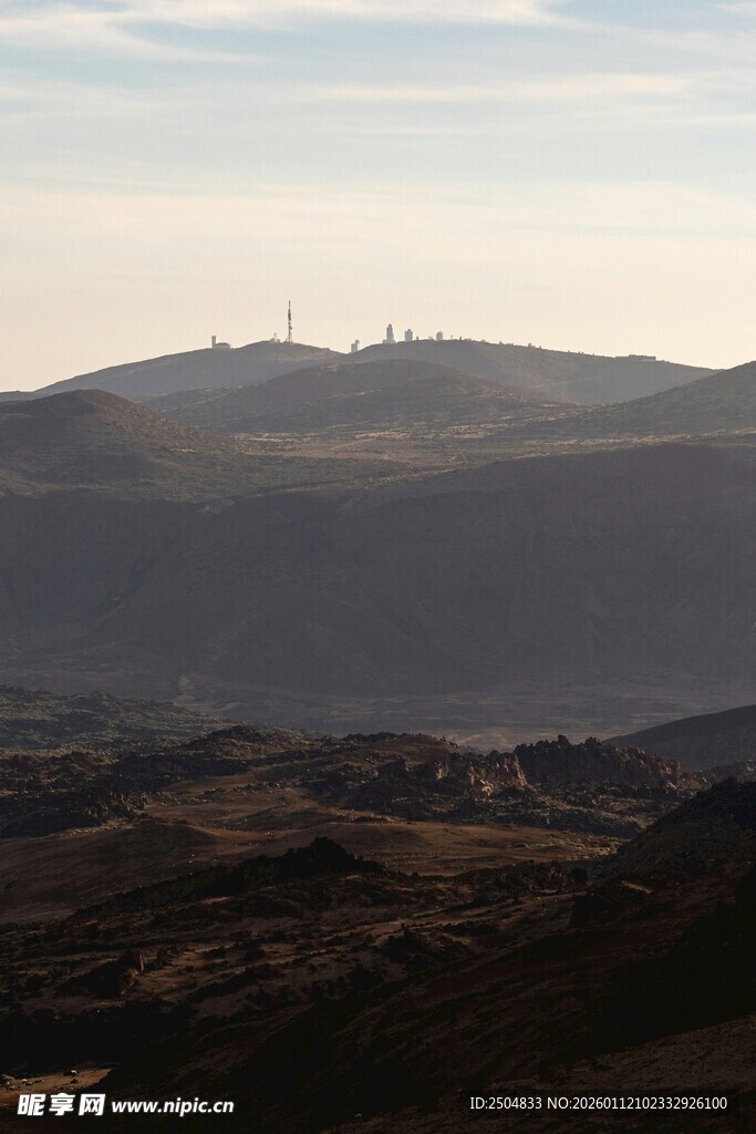 远山景色 天际朦胧