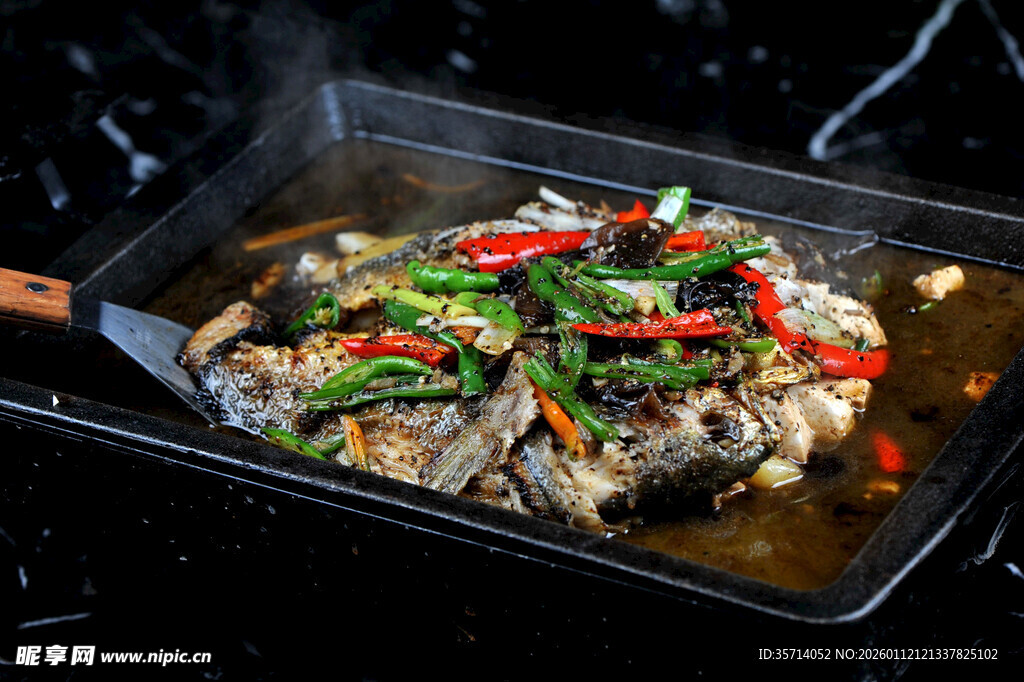 美味红烧鱼鲜香诱人