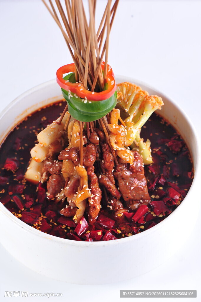 麻辣鲜香的特色串串香