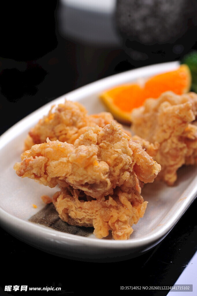 香酥炸鸡块美味诱人
