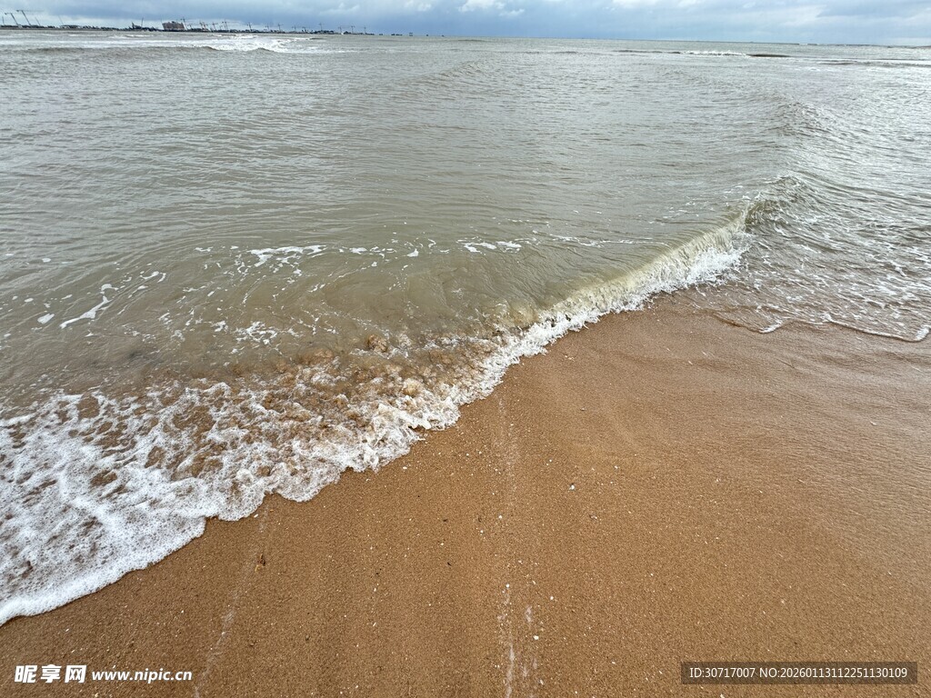 海边沙滩