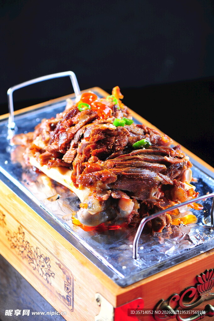 烤肉美食诱人呈现