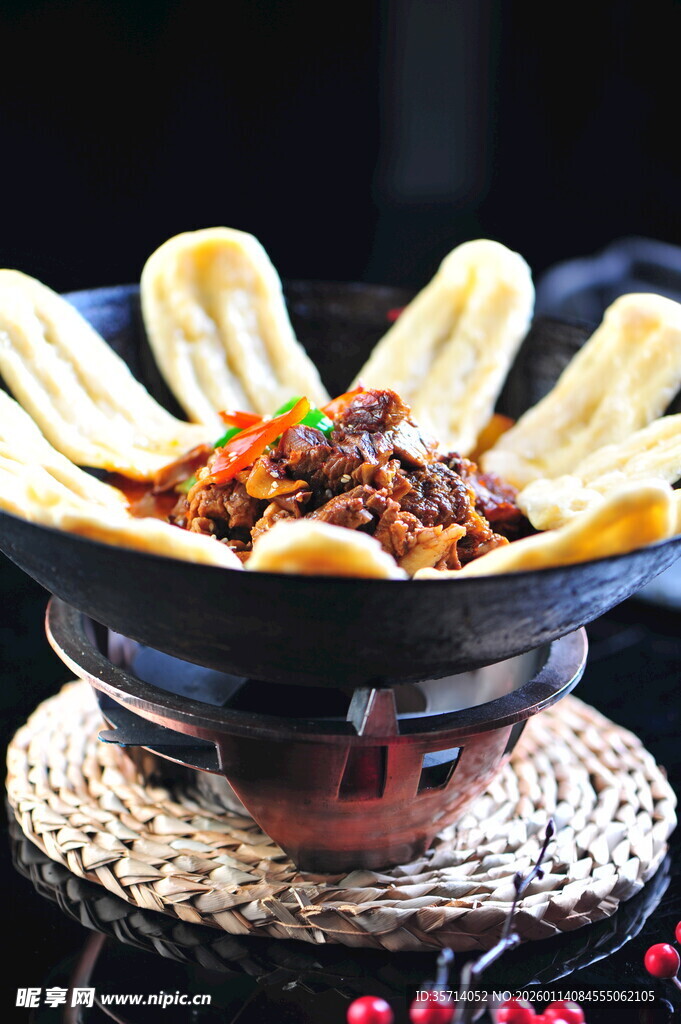 地锅鸡 视觉味觉盛宴