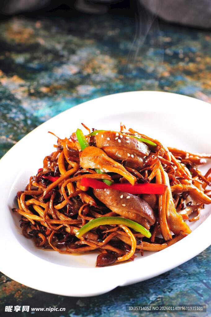 美味炒肚子 色泽诱人