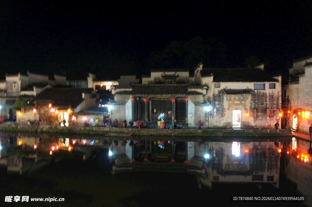 江南水乡夜景 静谧如画
