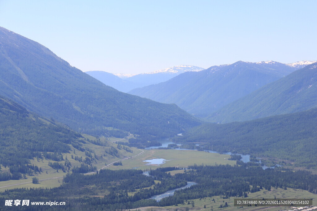 山谷风光 葱郁山川美景