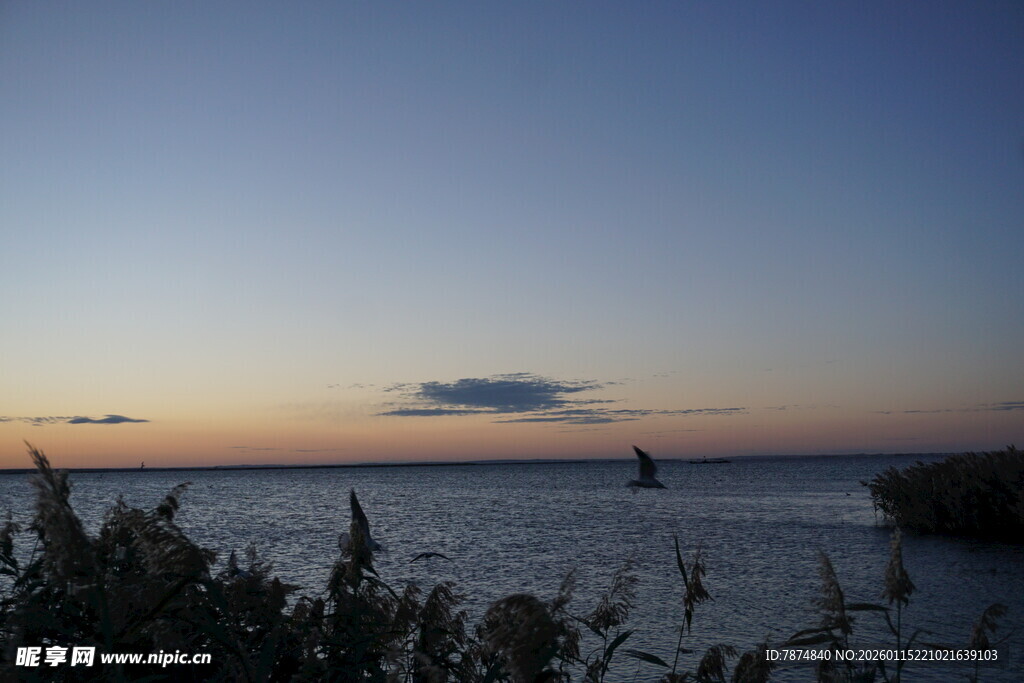 海边黄昏美景