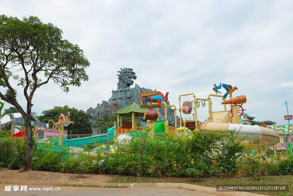 多彩户外儿童 乐场景观