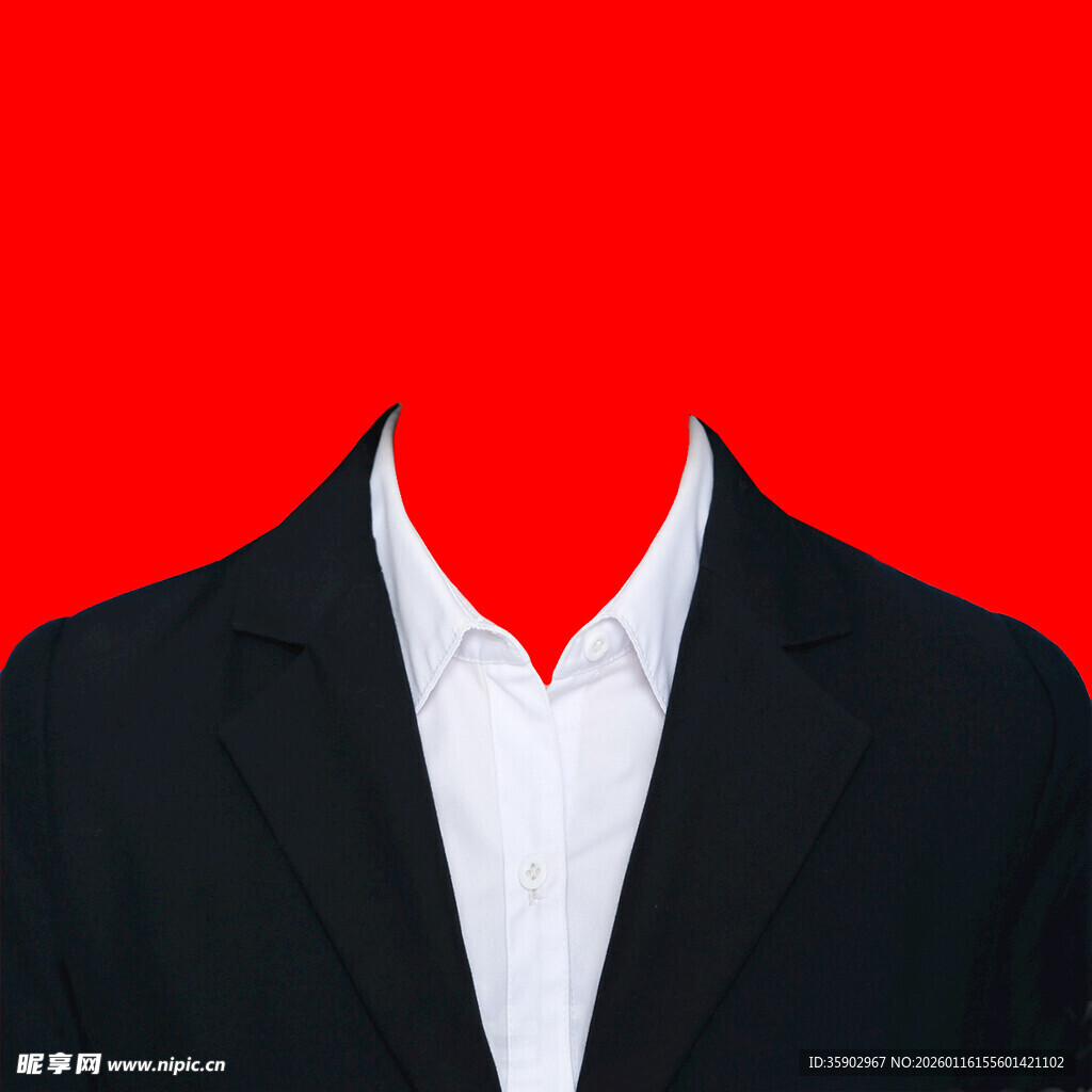 黑色西装搭配白色衬衫