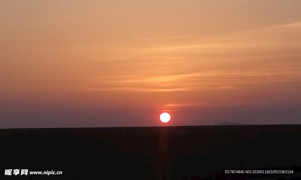 海上日落美景