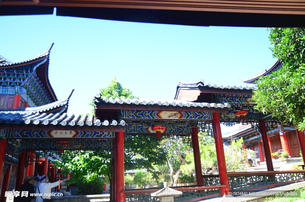 古色古香中式传统亭廊建筑