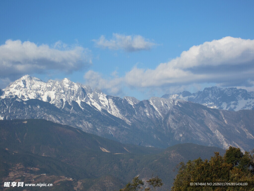 壮丽雪山风景