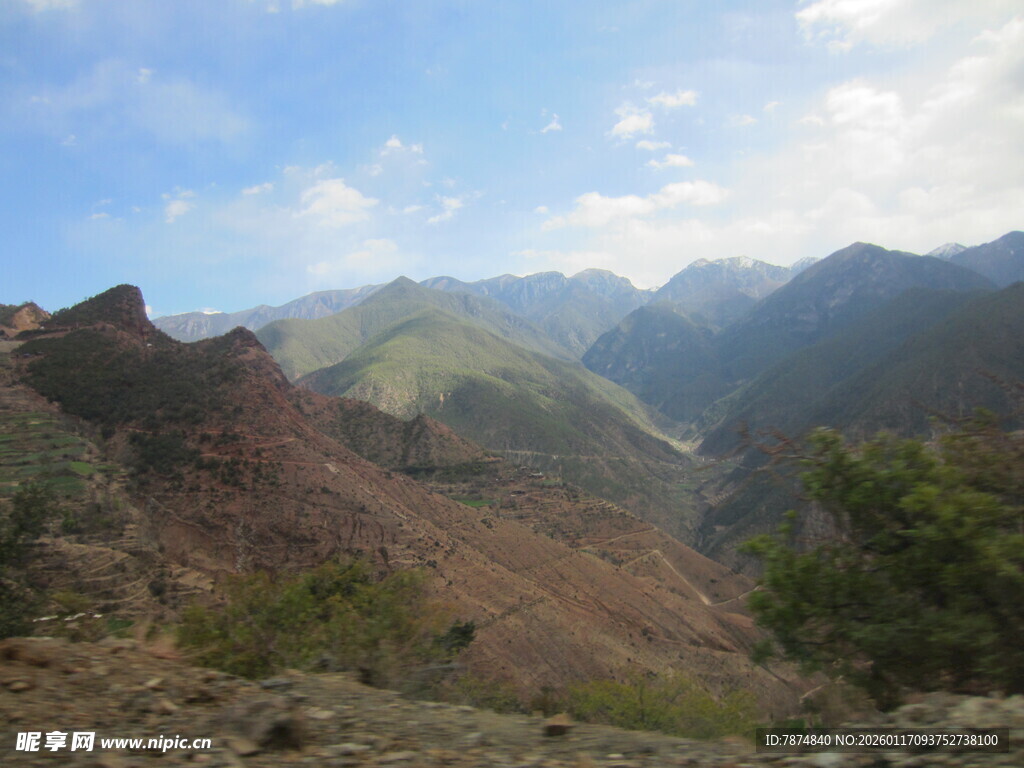 壮丽山景 自然风光无限