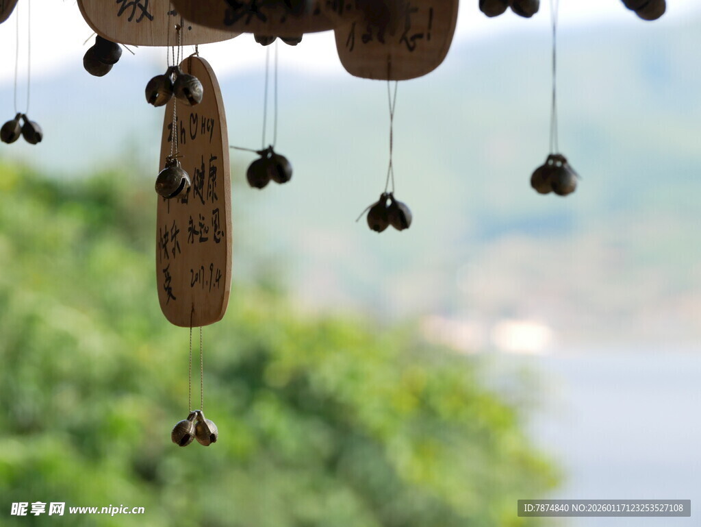 风铃摇曳 自然灵动之美
