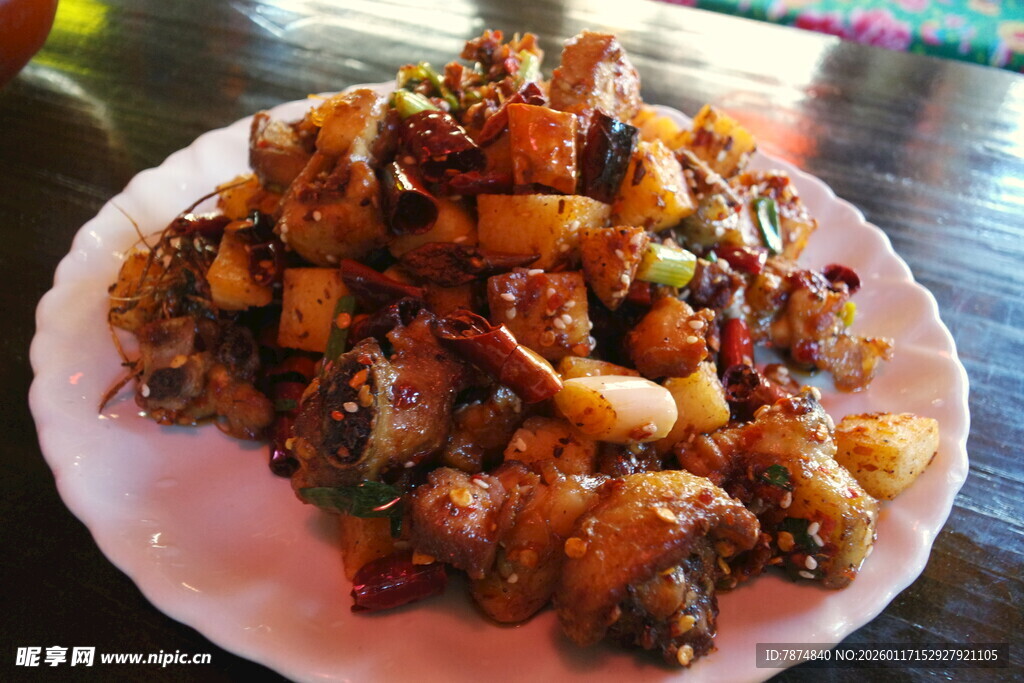 美味特色炒鸡块