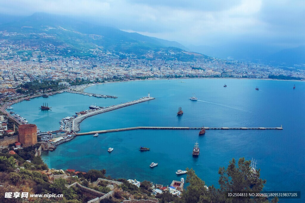 美丽海滨城市风光