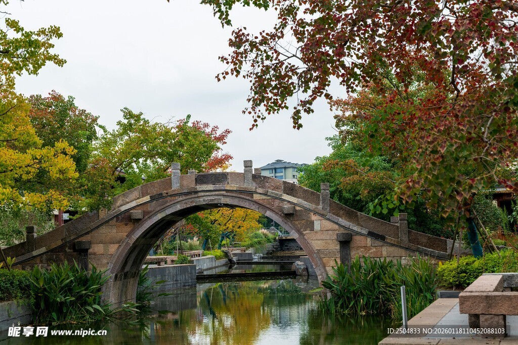 江南古风石桥水乡美景