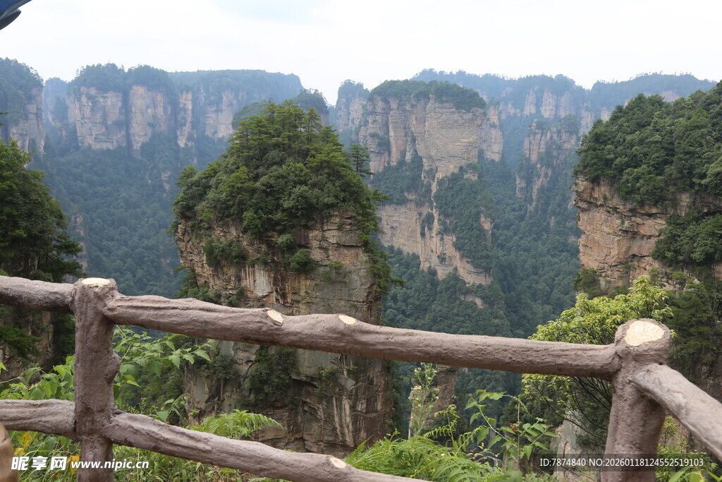 张家界奇峰美景