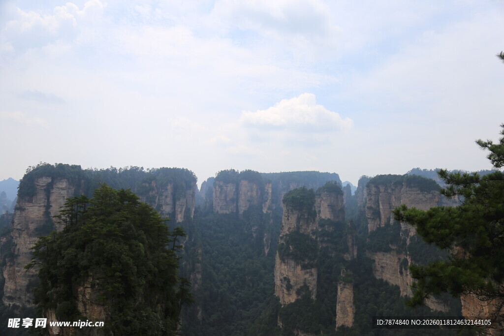 张家界奇峰景观