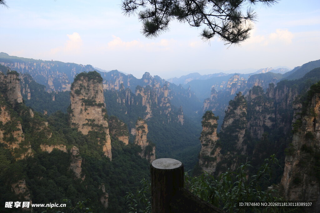 张家界奇峰美景
