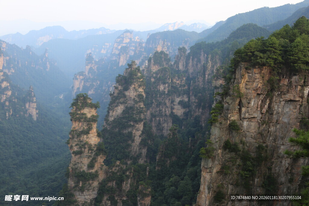 张家界奇峰美景