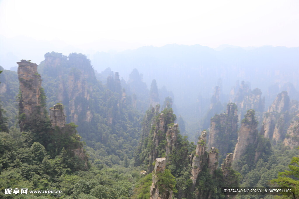 张家界奇峰异石景观