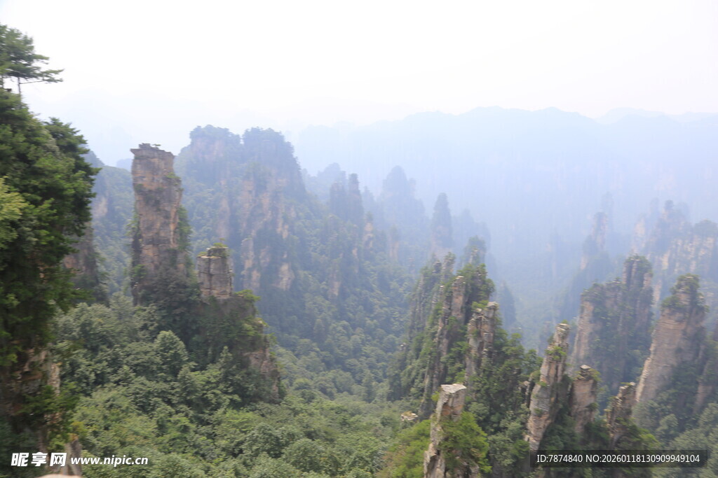 张家界奇峰美景