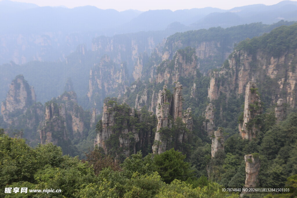 张家界奇峰异石景观