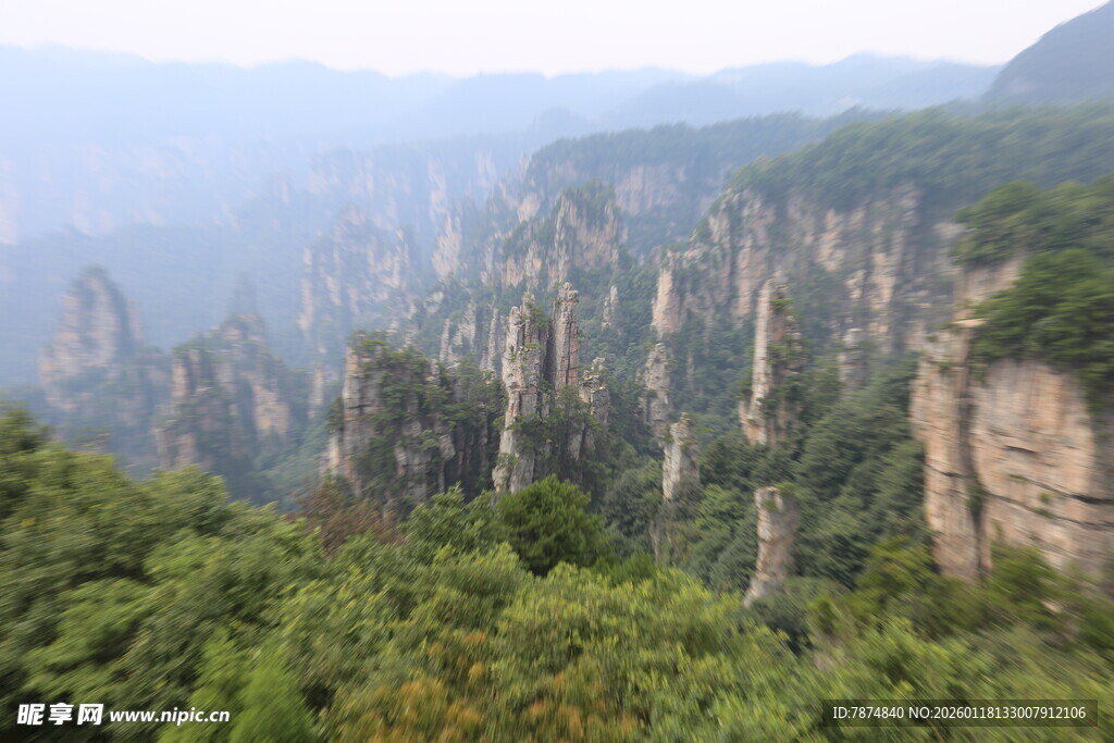 张家界奇峰异石景观